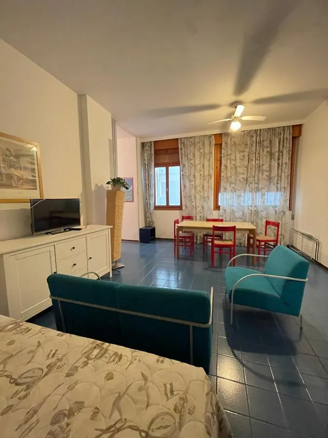 CONDOMINIO UNION -Walterigato Apartments- SOLO PER FAMIGLIE- Lido di Jesolo 0*,